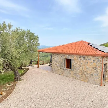 Κατάλυμα σε φάρμα Il Vecchio Carrubo Castellammare di Velia
